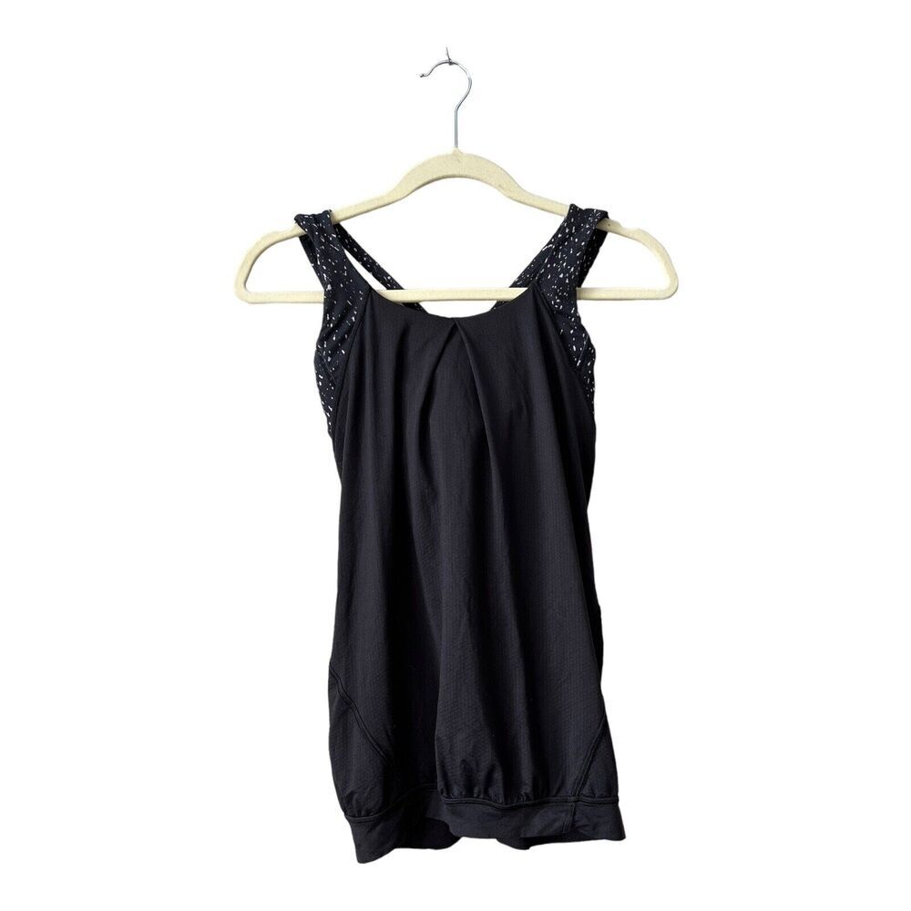 Lululemon Tank Top Womens Size 4 Black 2-in-1 Built In Bra Athletic Yoga Workout